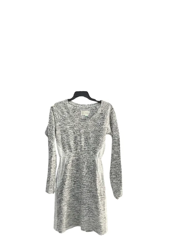 Dress Sweater By Saturday/sunday In Grey, Size: Xs Sweater Dress Chic