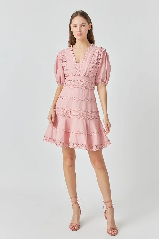 Plunging Lace Trim Dress with Puff Sleeve Knitted mini dresses