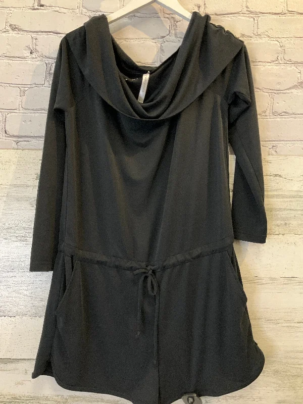 Black Romper Fabletics, Size L Vintage unclassified dresses