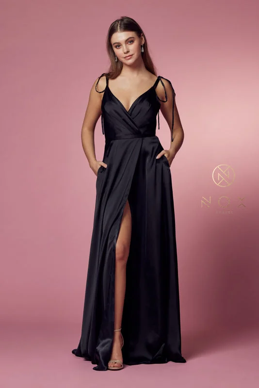 Nox Anabel R1029: The Epitome of Elegance for Unforgettable Occasions Striped unclassified dresses