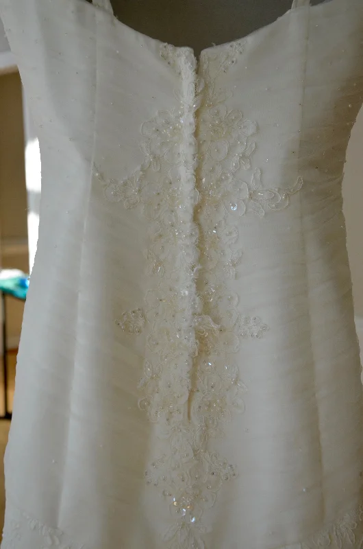 Oleg Cassini Beaded Lace Lace Dress Fashion