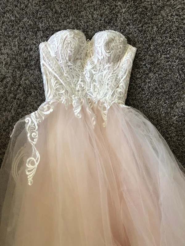 Other Lace and Tulle Lace Dress Design